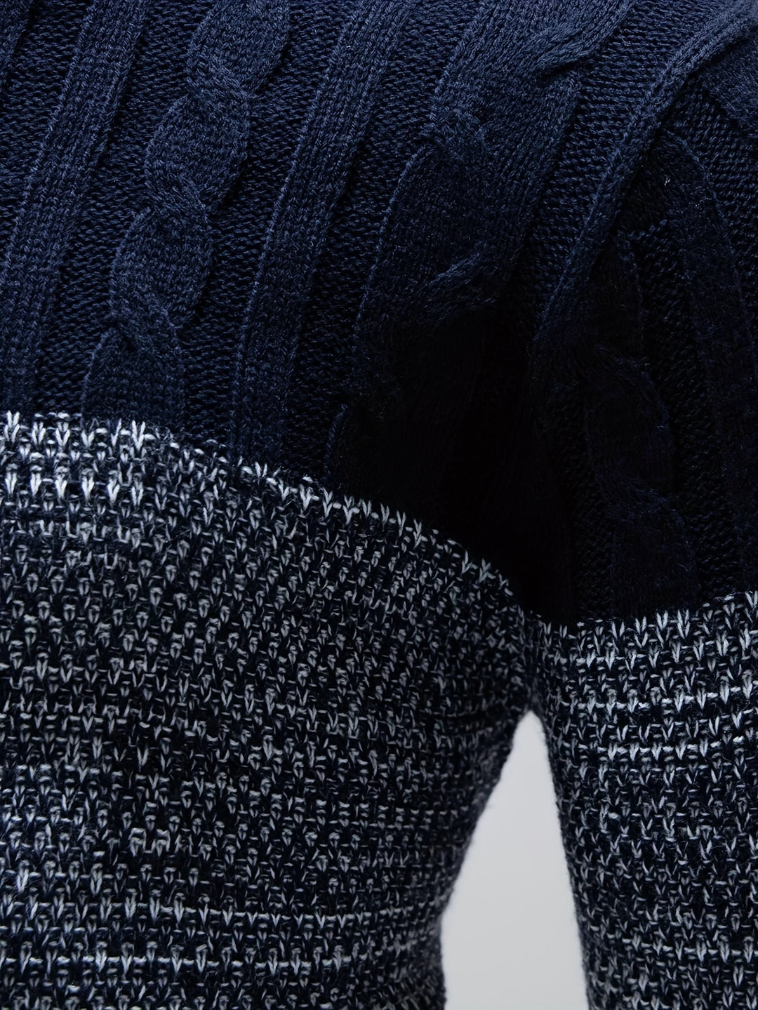 Wallace | Color-Block Crew Neck Pullover