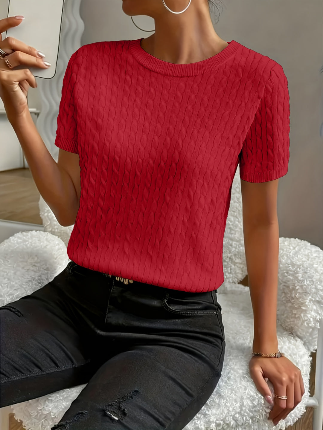 Elaine | Textured Round-Neck Short-Sleeve Top