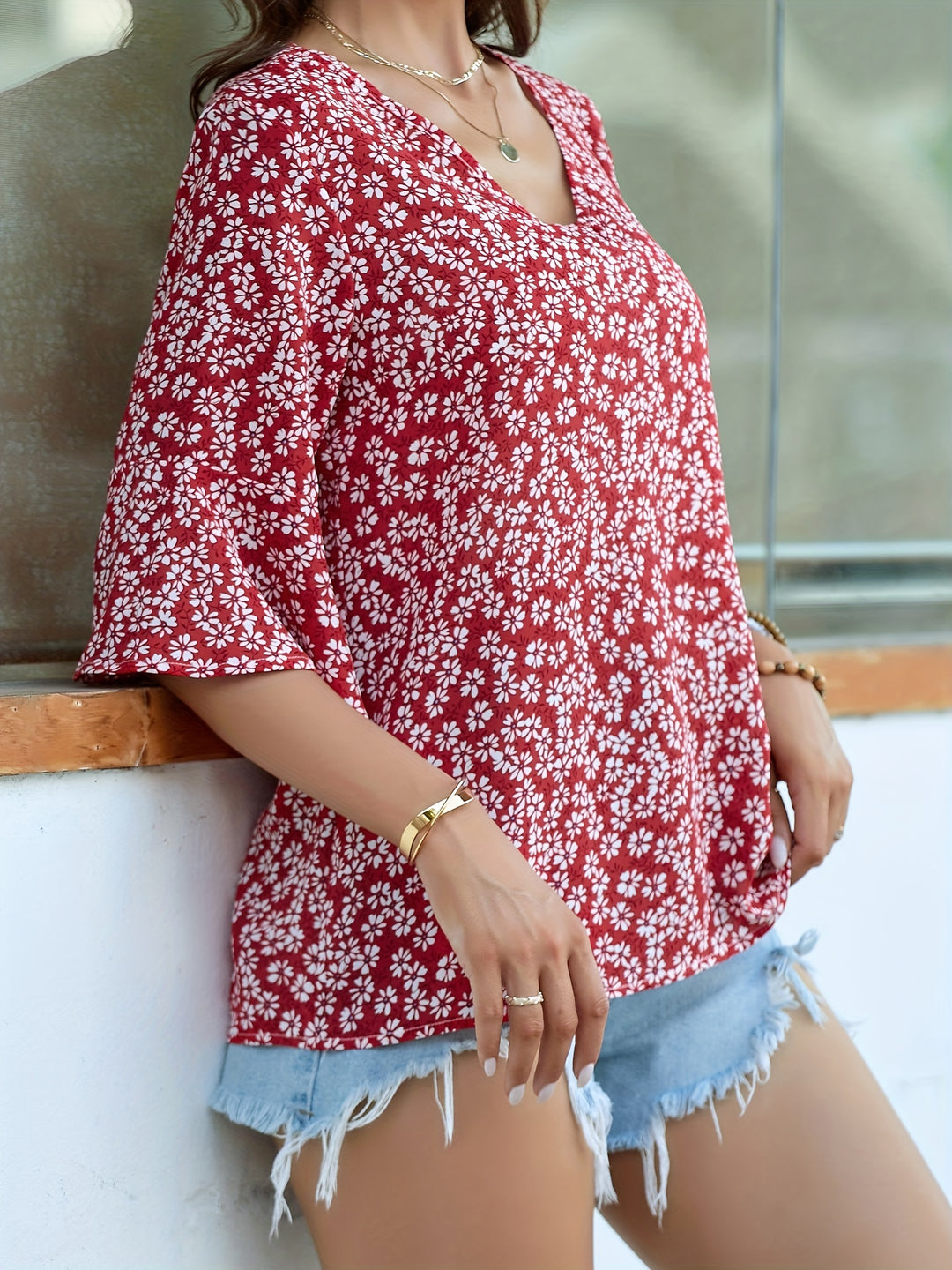 Marisol | Floral V-Neck Ruffle Blouse