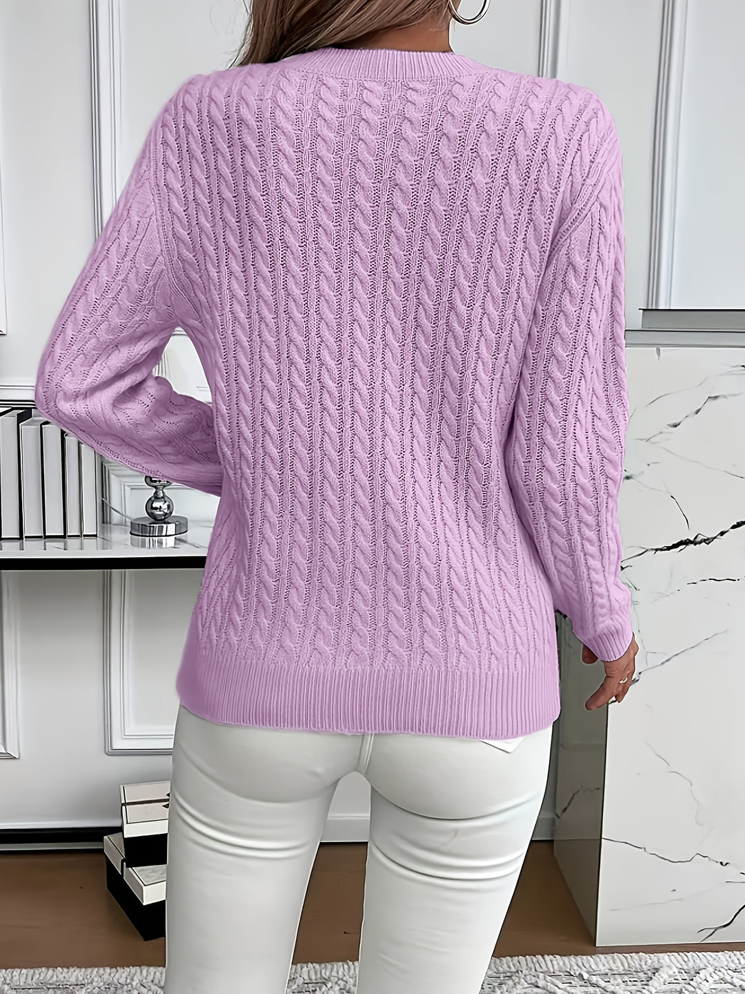 Elspeth | Cable-Knit Round Neck Sweater