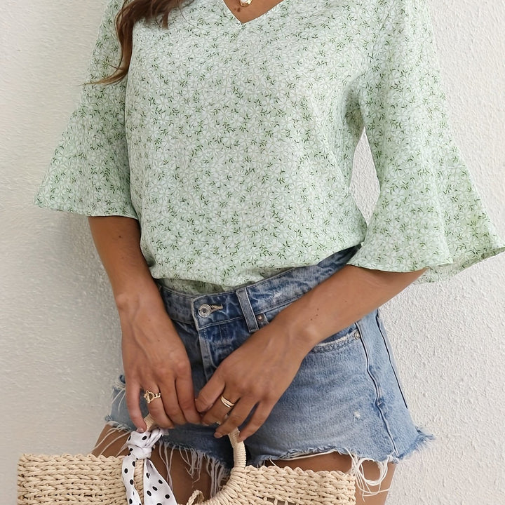 Marisol | Floral V-Neck Ruffle Blouse