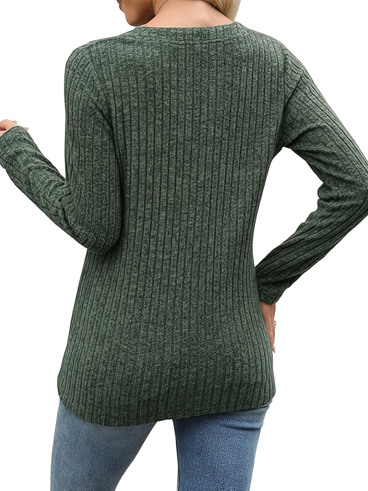 Gwyneth | Ribbed Button V-Neck Top