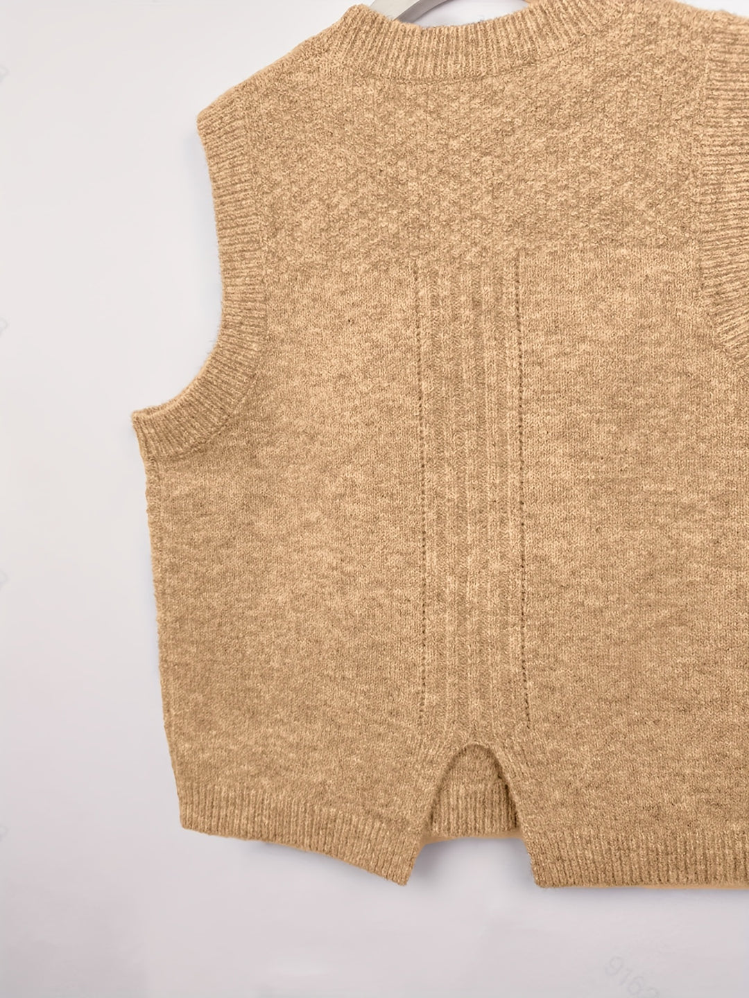Elaine | Cable-Knit Sleeveless Sweater Vest