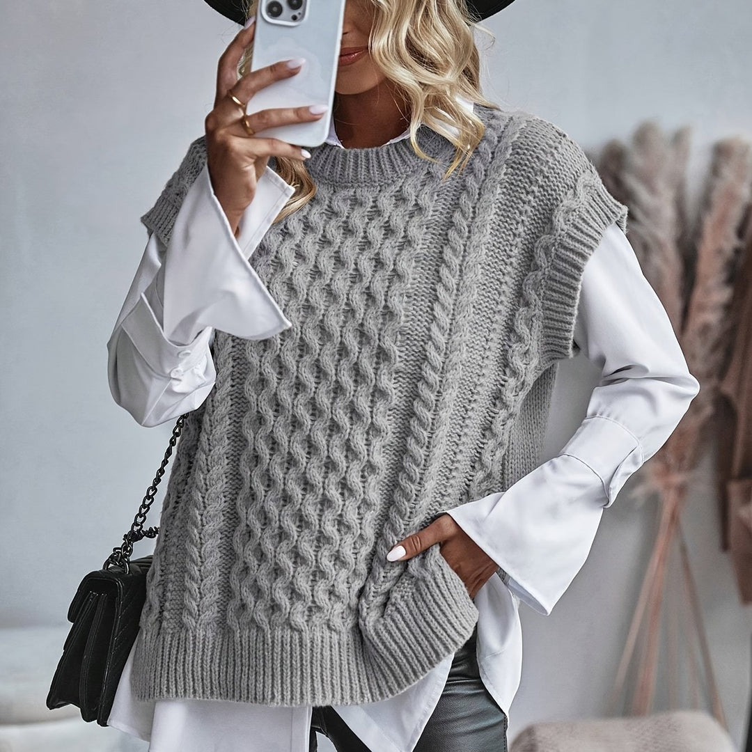 Sabine | Cable-Knit Sleeveless Vest