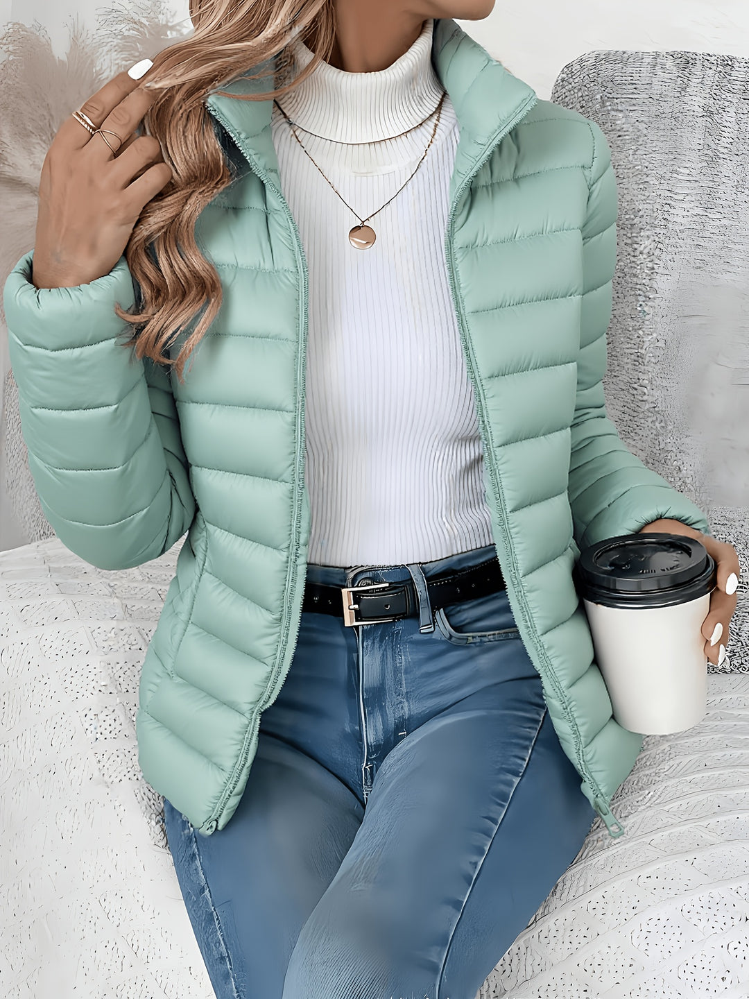 Isla | Slim-Fit Lightweight Padded Jacket