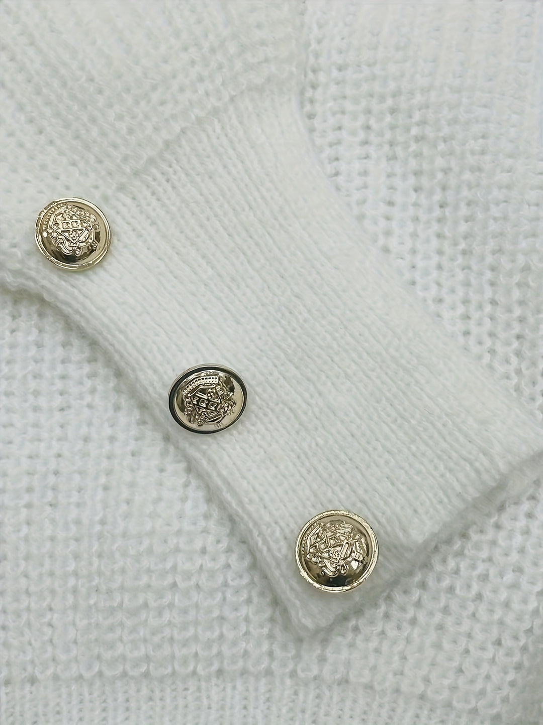 Bethany | Relaxed Button-Detail Sweater