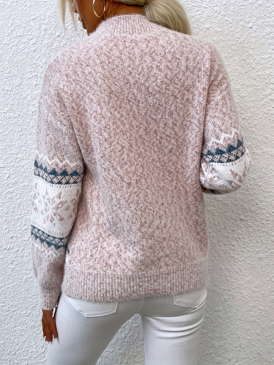 Heidi | Cozy Christmas Snowflake Sweater