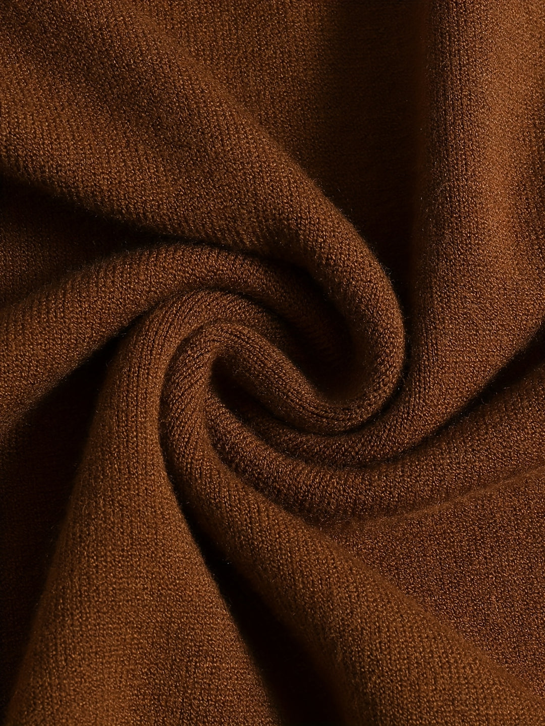 Everard | Refined High-Neck Sweater