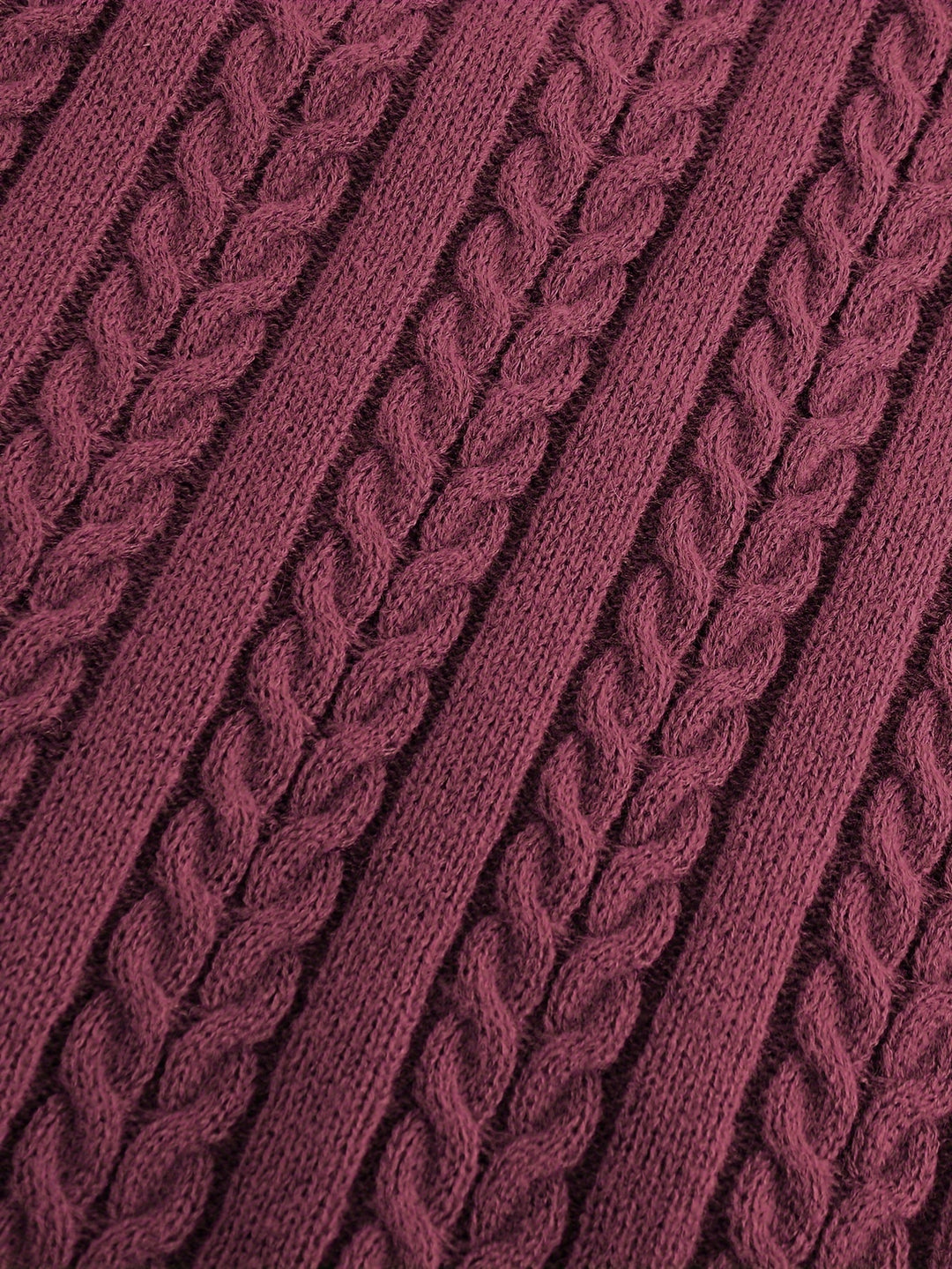 Graham | Cable-Knit V-Neck Vest