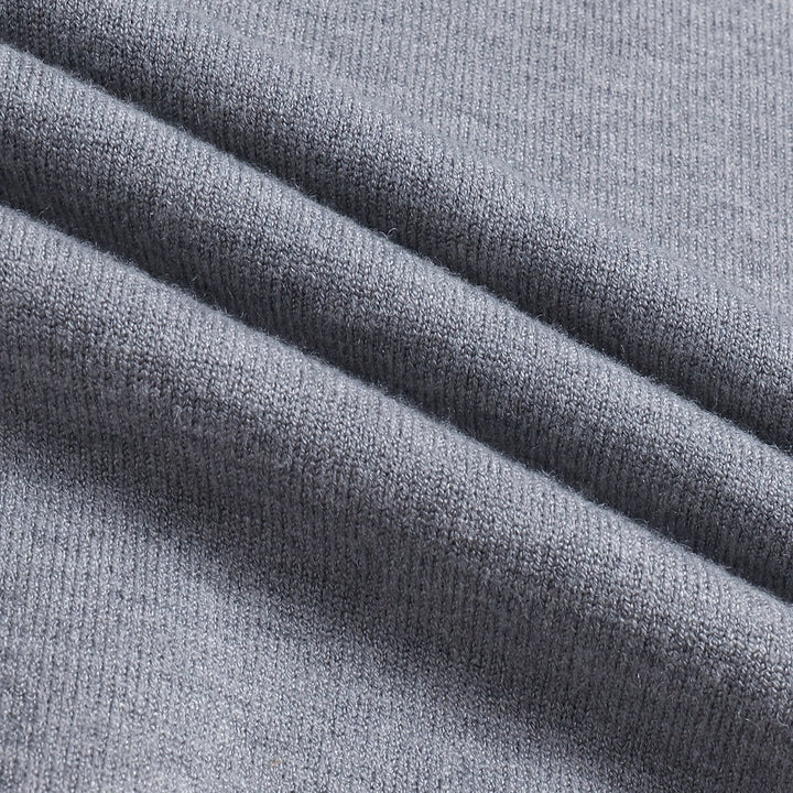 Everard | Refined High-Neck Sweater