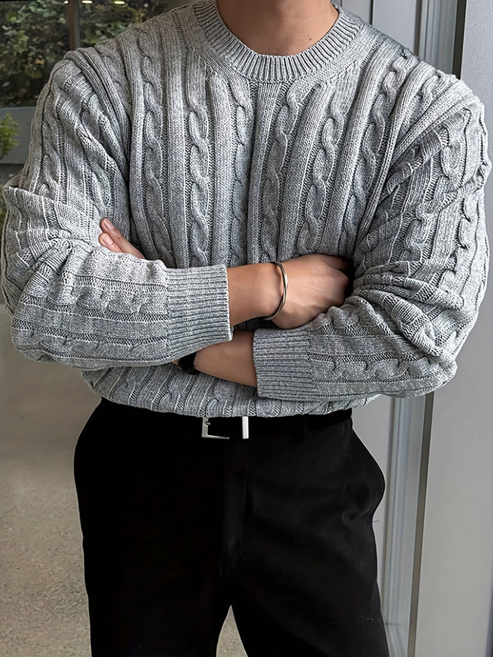 Rupert | Cable-Knit Round Neck Sweater