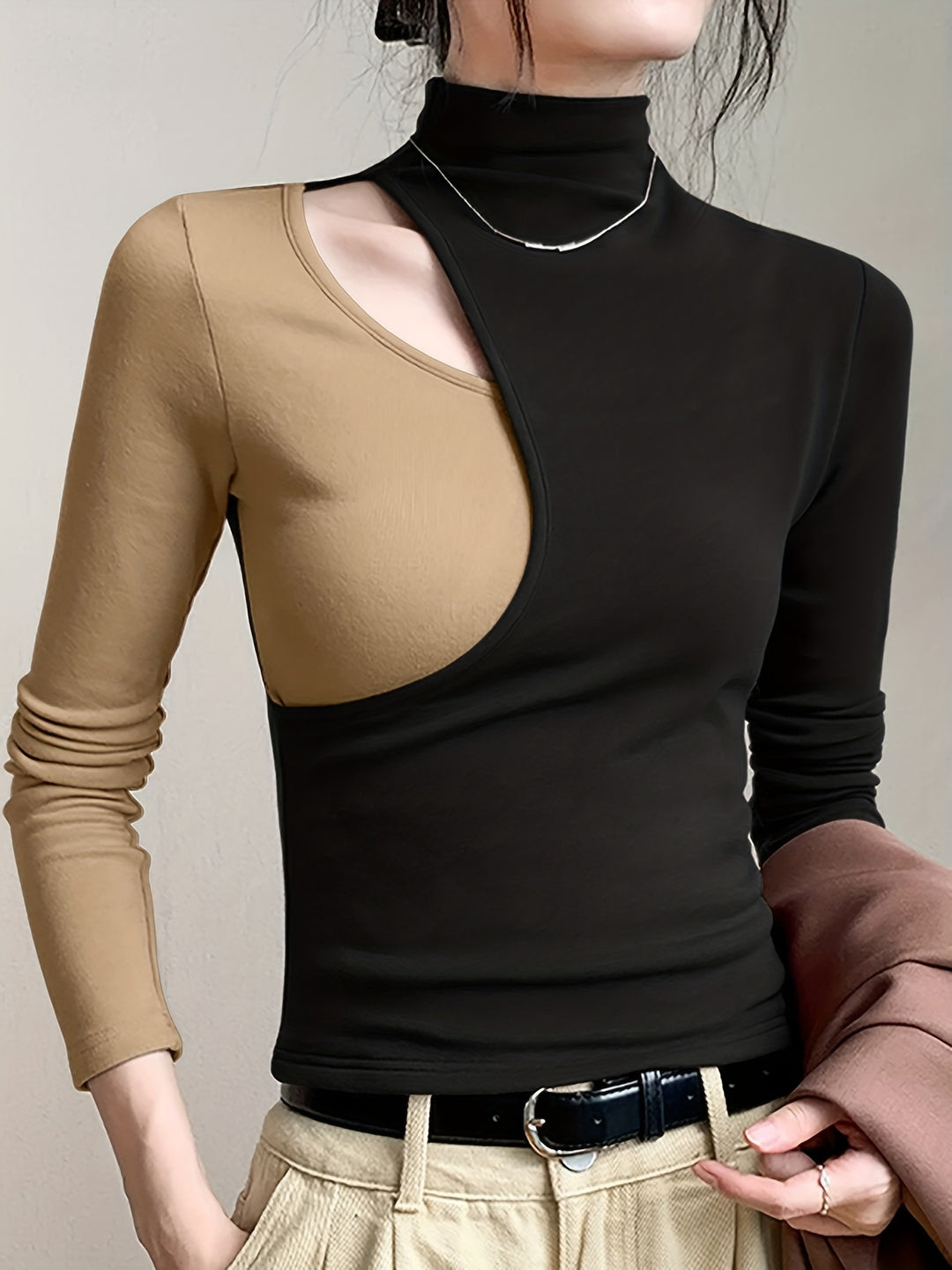 Lucinda | Color Block Mock Neck Top
