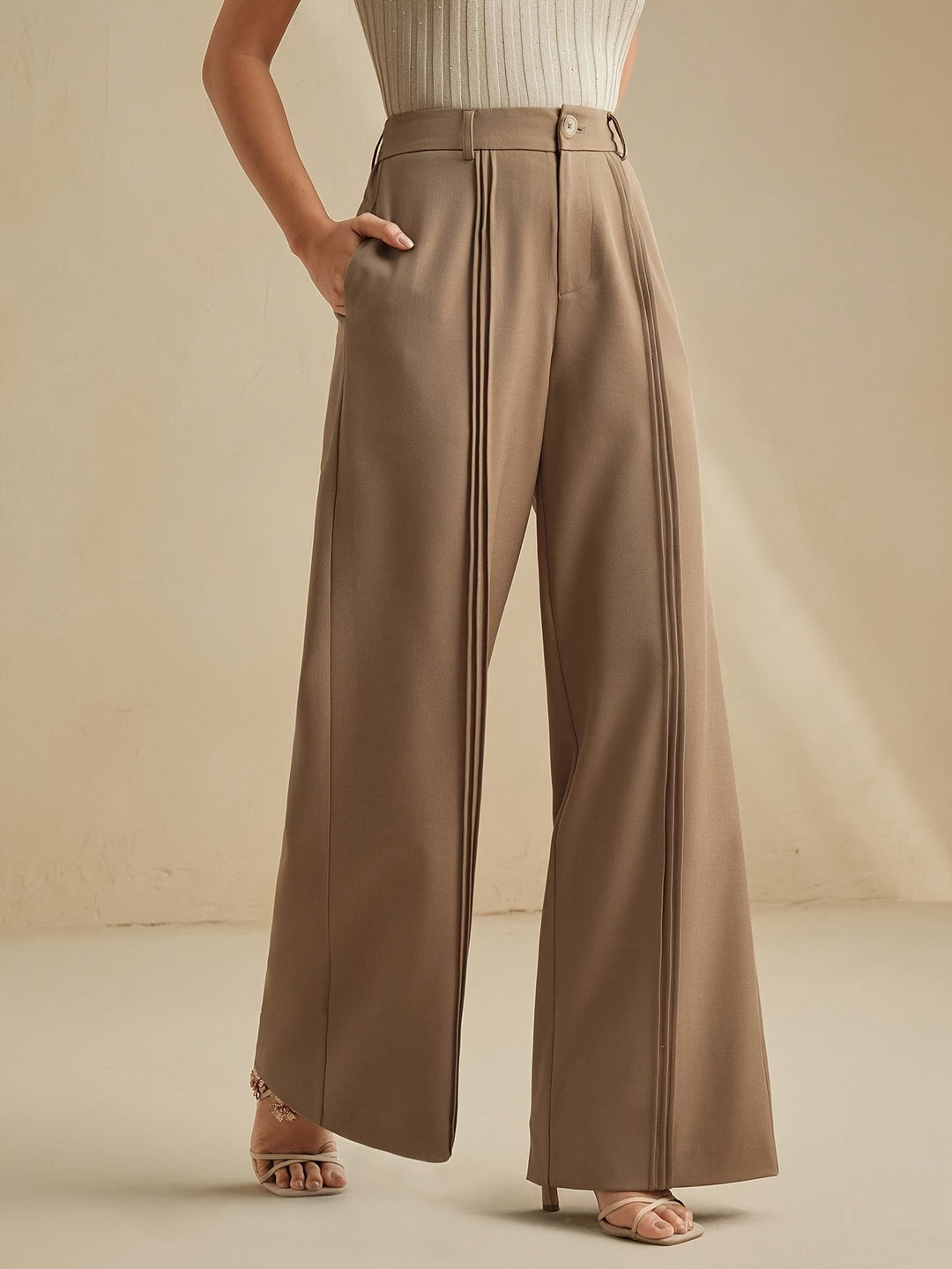 Elsie | Pleated Wide-Leg Trousers