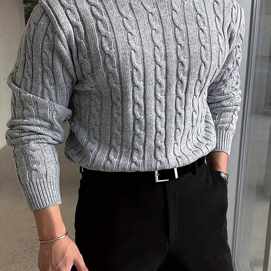 Rupert | Cable-Knit Round Neck Sweater