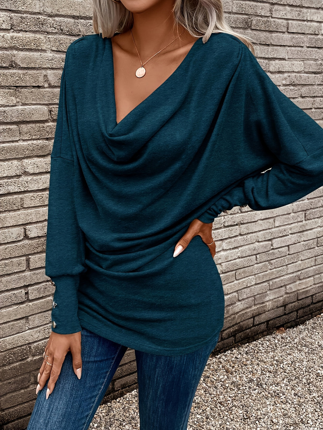 Penelope | Relaxed Everyday Long Sleeve Top