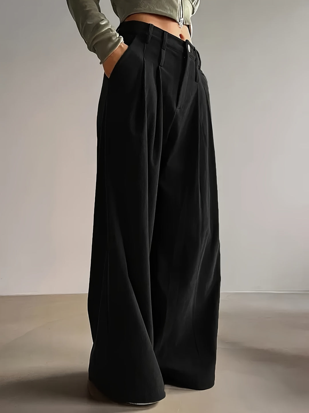 Louisa | Pleated Wide-Leg Trousers