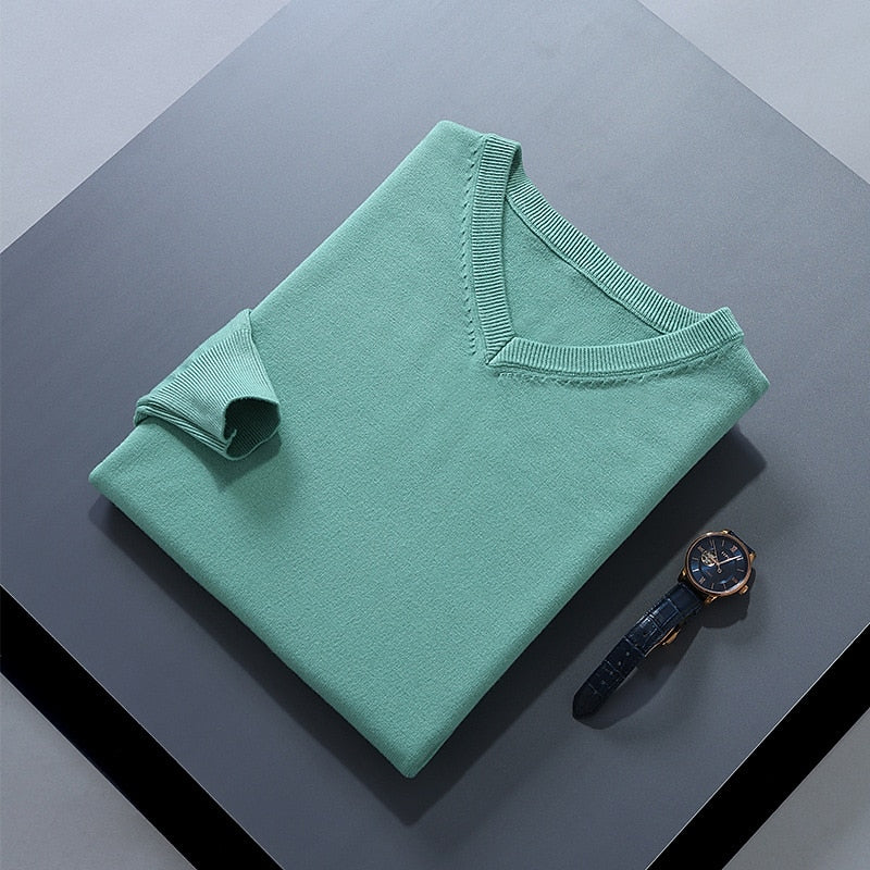 Douglas | Refined V-Neck Sweater