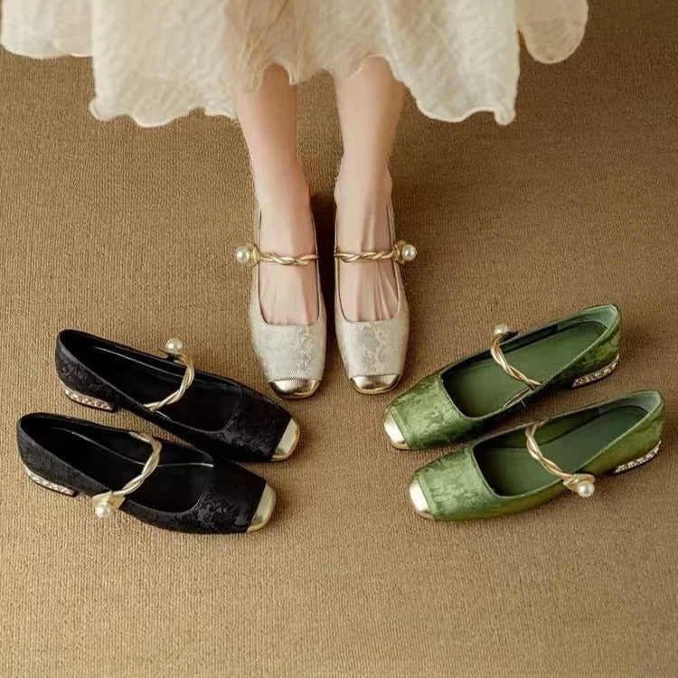 Cecile | Vintage Braided Pearl Strap Shoes