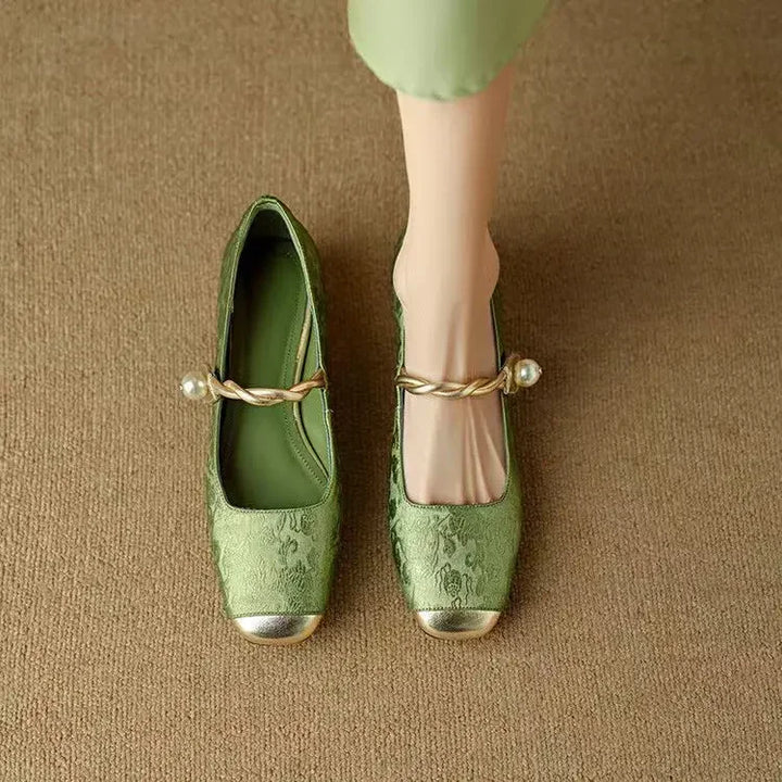 Cecile | Vintage Braided Pearl Strap Shoes