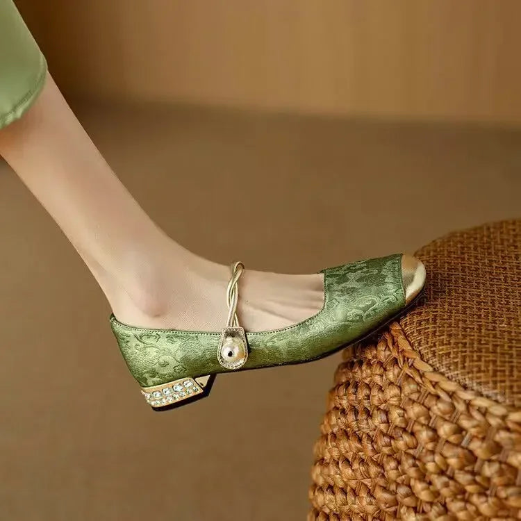 Cecile | Vintage Braided Pearl Strap Shoes