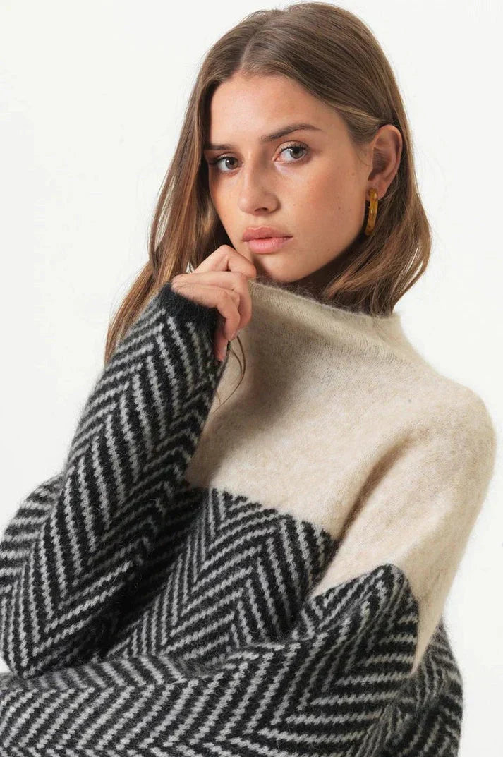 Eva | Cozy Textured Knit Sweater