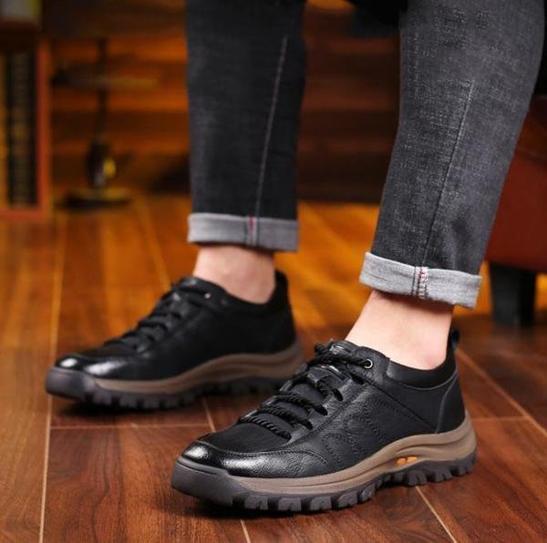 Bennett | Rugged Comfort Walking Shoes
