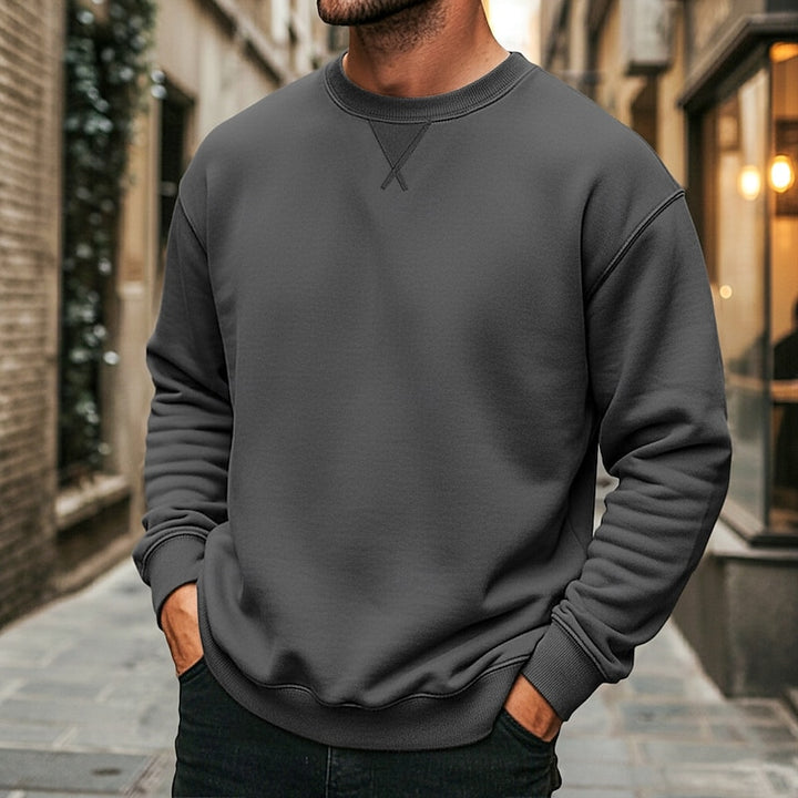 Warren | Classic Crew Neck Sweatshirt